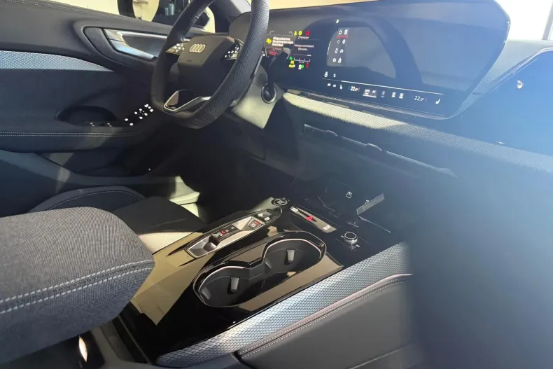 Audi A5 din 2025 cu 1 km - oferta AUD148530 - foto 32