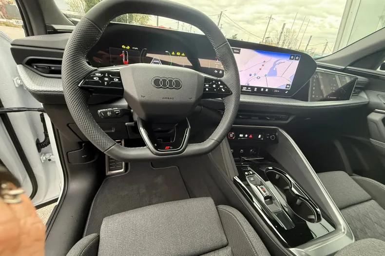 Audi Q5 din 2025 cu 0 km - oferta AUD148531 - foto 17