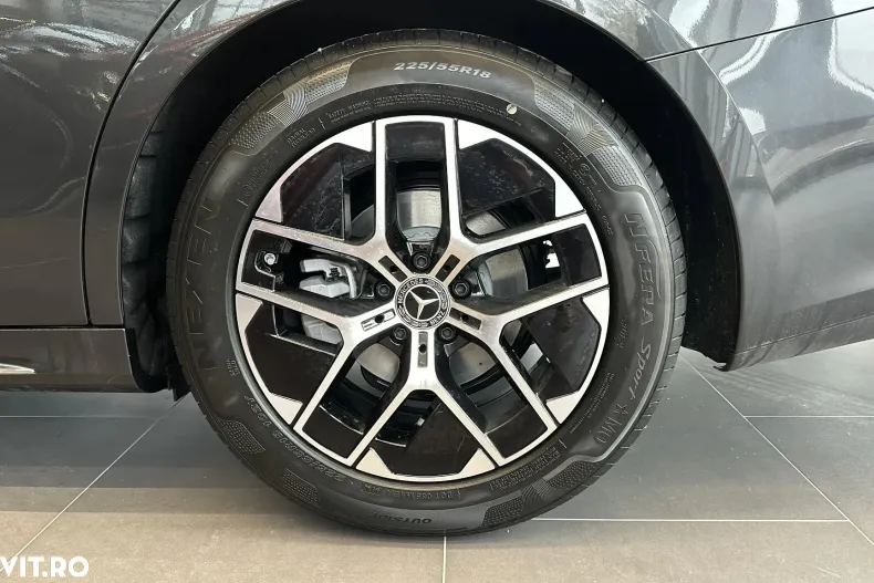 Mercedes-Benz E din 2025 cu 10 km - oferta MER148532 - foto 9