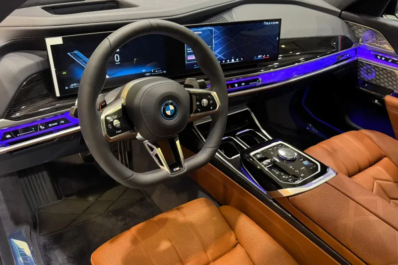 BMW Seria 7 din 2025 cu 1 km - oferta BMW148537 - foto 10