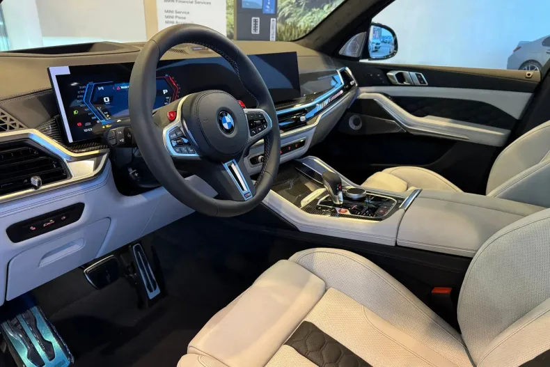 BMW X5 M din 2025 cu 1 km - oferta BMW148539 - foto 9