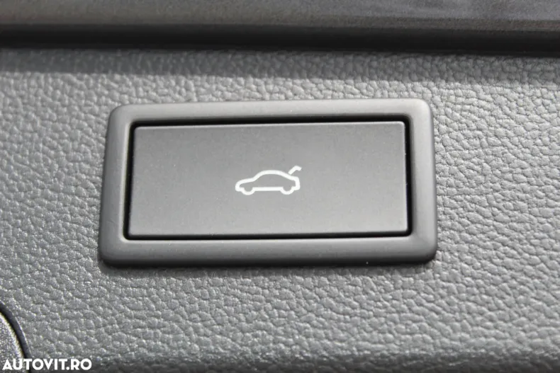 Volkswagen Passat din 2025 cu 26.000 km - oferta VOL148542 - foto 21