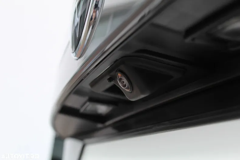 Volkswagen Passat din 2025 cu 26.000 km - oferta VOL148542 - foto 29