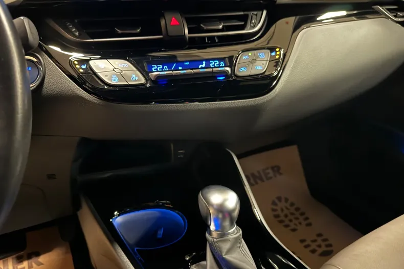 Toyota C-HR din 2020 cu 51.000 km - oferta TOY148553 - foto 16