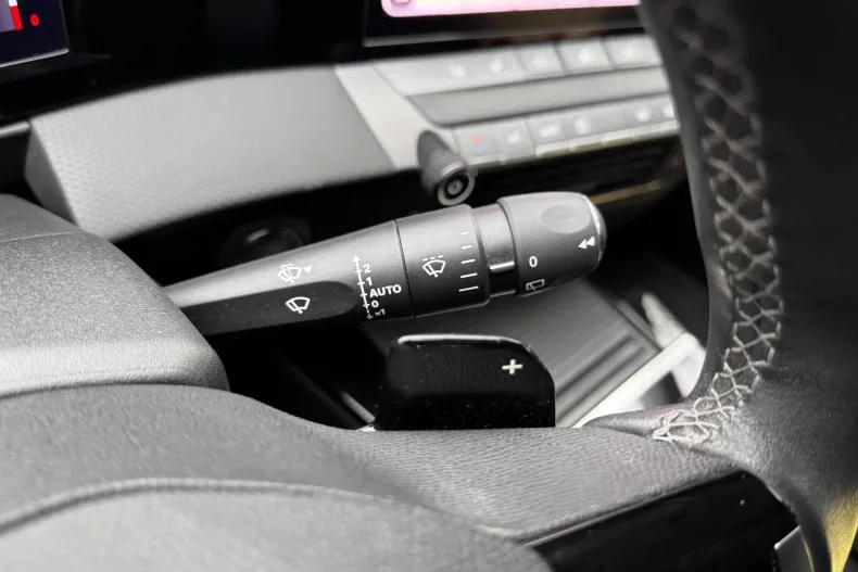 Opel Astra din 2023 cu 84.000 km - oferta OPE148556 - foto 24