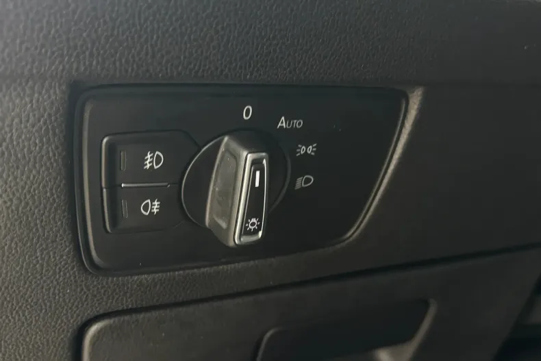 Volkswagen Passat din 2019 cu 179.000 km - oferta VOL148558 - foto 22