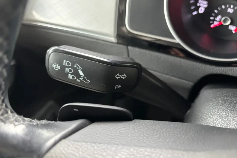 Volkswagen Passat din 2019 cu 179.000 km - oferta VOL148558 - foto 28