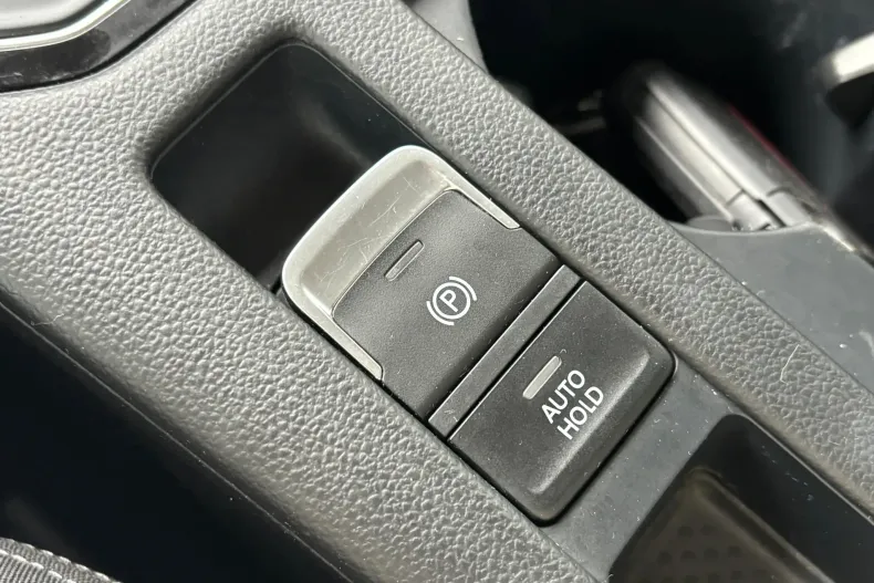 Volkswagen Passat din 2019 cu 179.000 km - oferta VOL148558 - foto 33