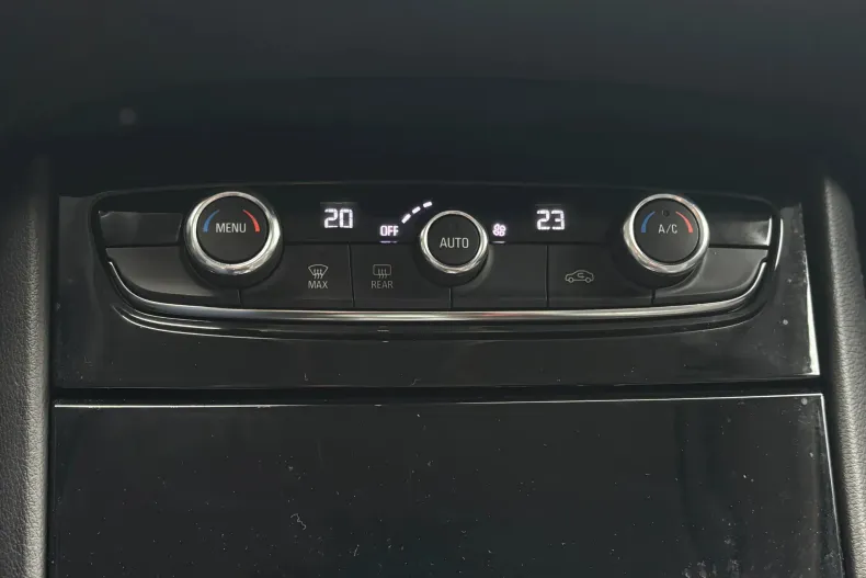 Opel Grandland (X) din 2021 cu 100.000 km - oferta OPE148560 - foto 28