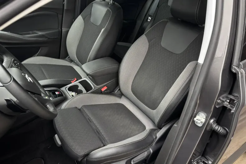 Opel Grandland (X) din 2021 cu 100.000 km - oferta OPE148560 - foto 37