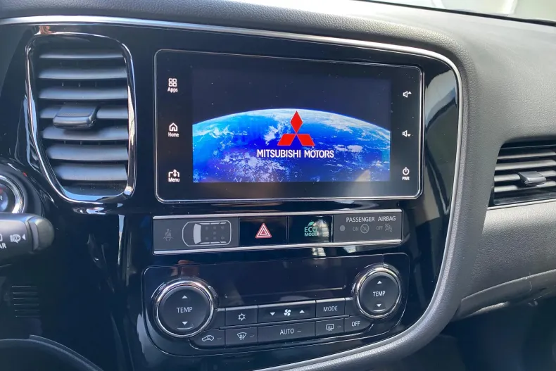 Mitsubishi Outlander din 2019 cu 124.000 km - oferta MIT148563 - foto 7