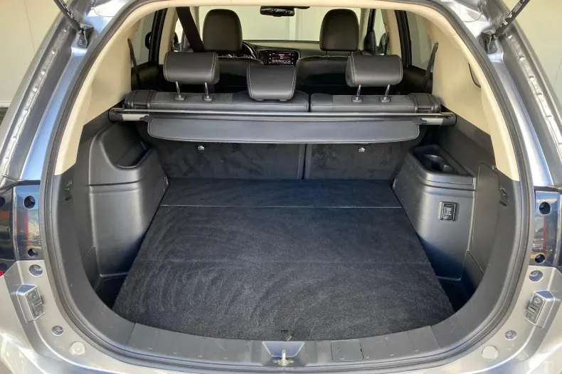 Mitsubishi Outlander din 2019 cu 124.000 km - oferta MIT148563 - foto 12