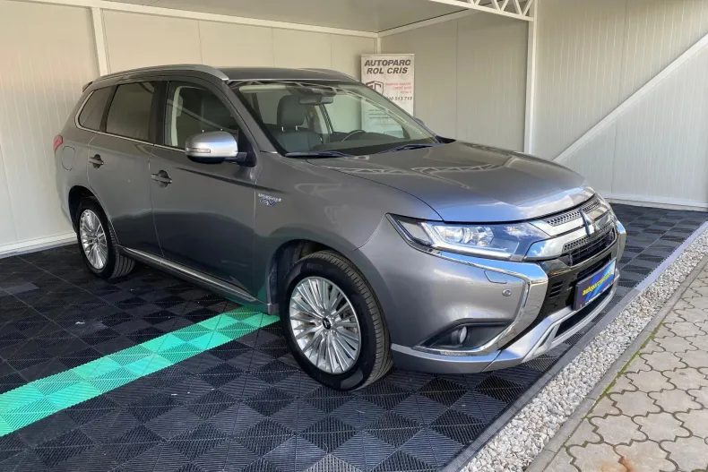 Mitsubishi Outlander din 2019 cu 124.000 km - oferta MIT148563 - foto 22