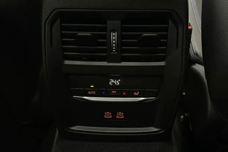 BMW Seria 3 din 2025 cu 6.867 km - oferta BMW148572 - foto 19