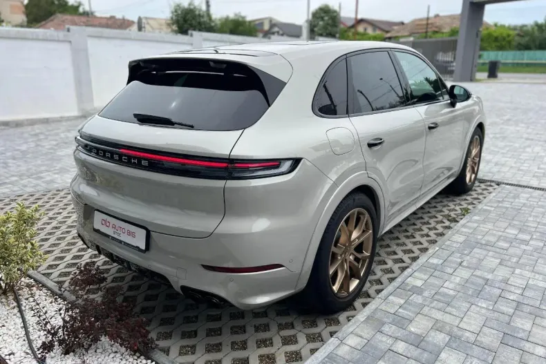 Porsche Cayenne din 2024 cu 15.300 km - oferta POR148574 - foto 5