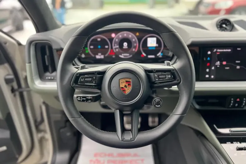 Porsche Cayenne din 2024 cu 15.300 km - oferta POR148574 - foto 16