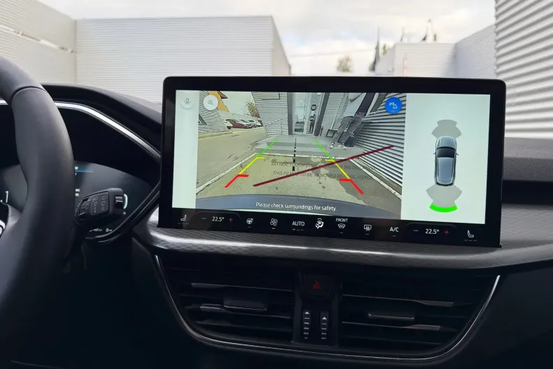 Ford Kuga din 2025 cu 1 km - oferta FOR148584 - foto 4