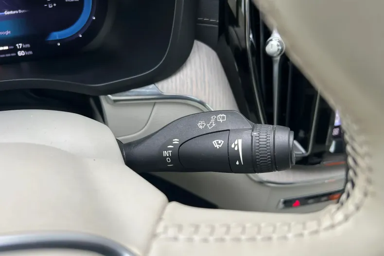 Volvo XC60 din 2021 cu 65.000 km - oferta VOL148586 - foto 22