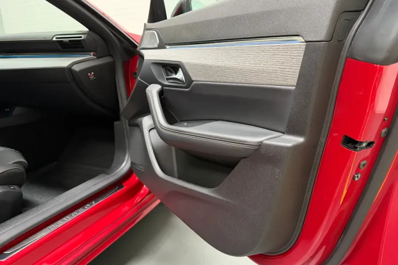 Peugeot 508 din 2020 cu 157.000 km - oferta PEU148596 - foto 30