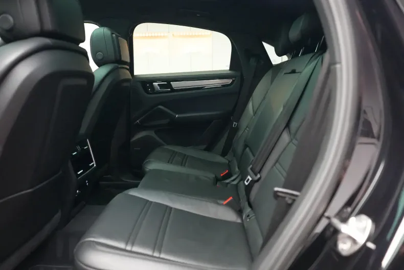 Porsche Cayenne Coupe din 2019 cu 94.000 km - oferta POR148601 - foto 15