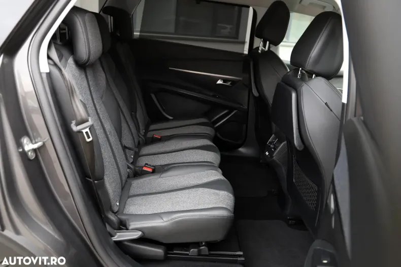 Peugeot 5008 din 2020 cu 117.661 km - oferta PEU148607 - foto 7