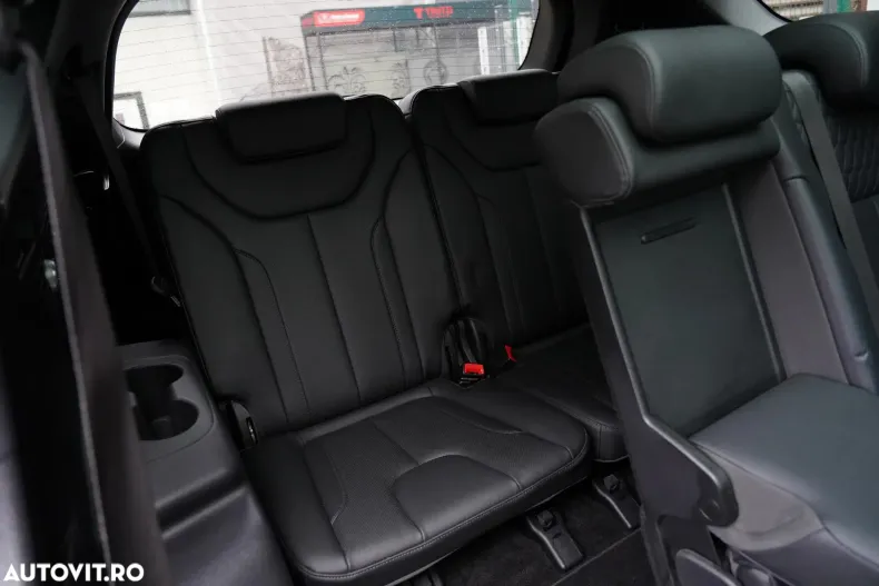 Hyundai SANTA FE din 2021 cu 137.216 km - oferta HYU148609 - foto 8
