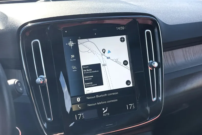 Volvo XC40 din 2021 cu 113.831 km - oferta VOL148613 - foto 17