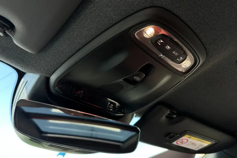 Volvo XC40 din 2021 cu 113.831 km - oferta VOL148613 - foto 21