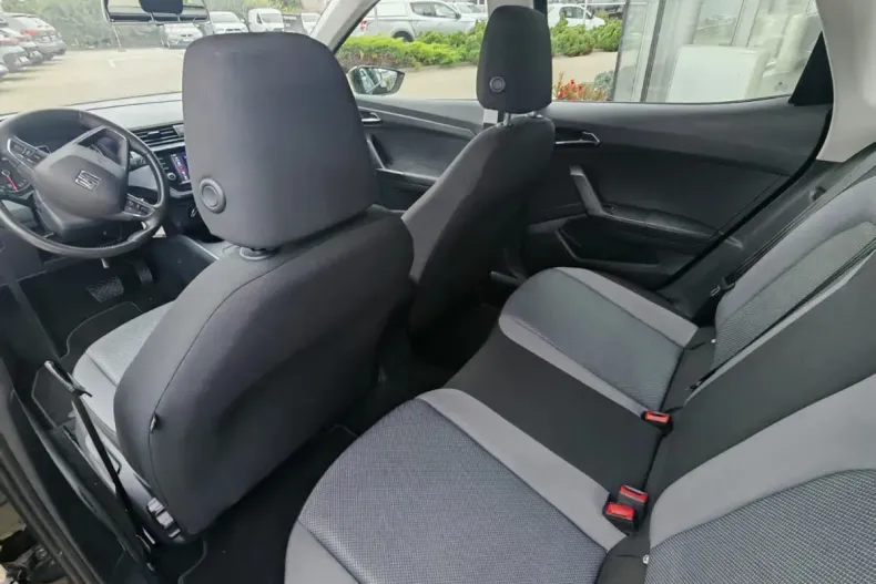 Seat Arona din 2021 cu 133.765 km - oferta SEA148614 - foto 13