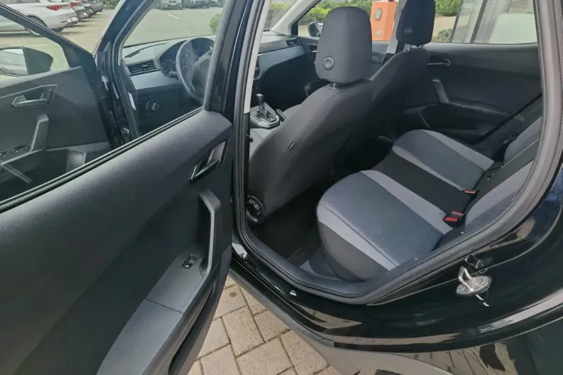 Seat Arona din 2021 cu 133.765 km - oferta SEA148614 - foto 14