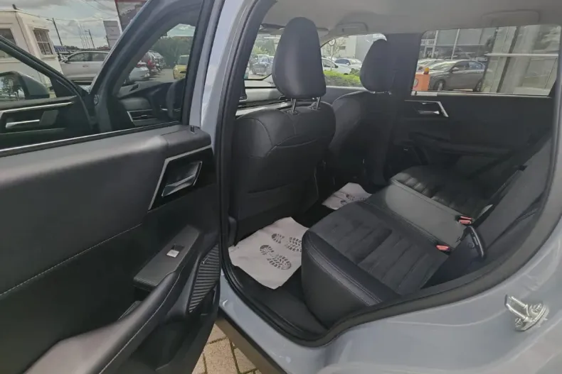 Mitsubishi Outlander din 2025 cu 22 km - oferta MIT148615 - foto 26