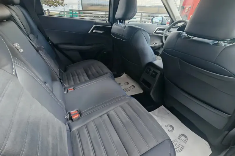 Mitsubishi Outlander din 2025 cu 22 km - oferta MIT148615 - foto 27