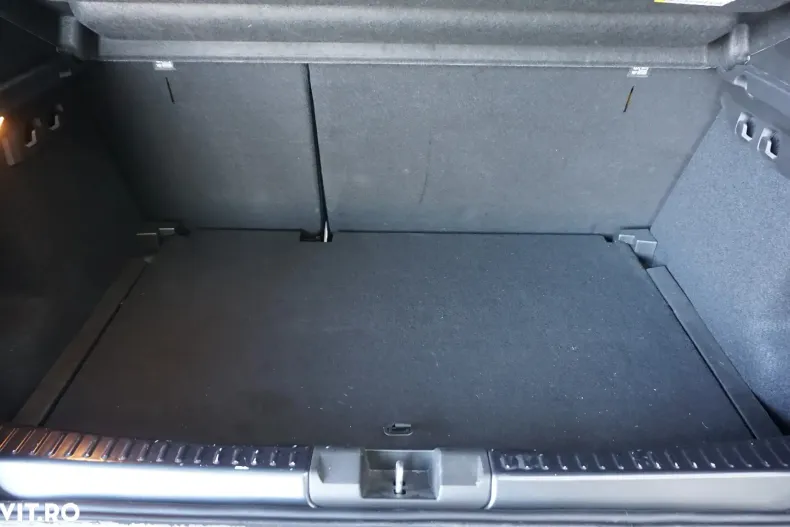 Dacia Sandero Stepway din 2023 cu 11.794 km - oferta DAC148616 - foto 10