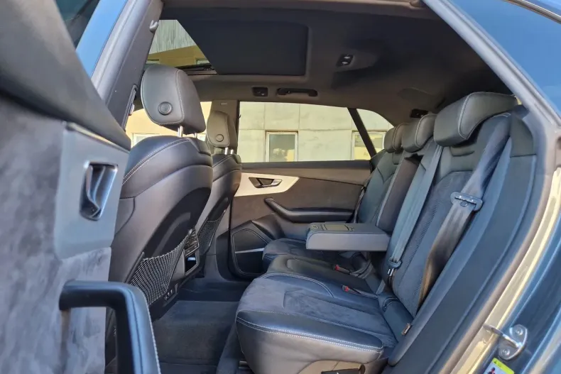 Audi Q8 din 2019 cu 141.503 km - oferta AUD148617 - foto 10