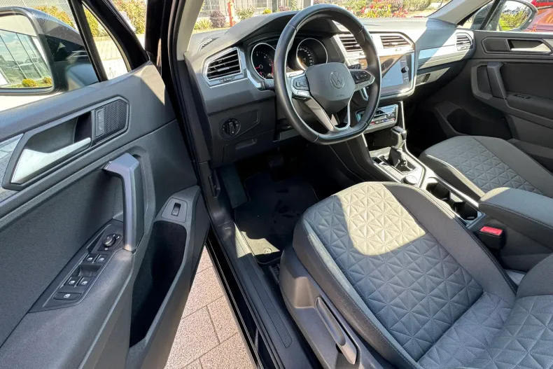 Volkswagen Tiguan din 2021 cu 136.070 km - oferta VOL148626 - foto 19