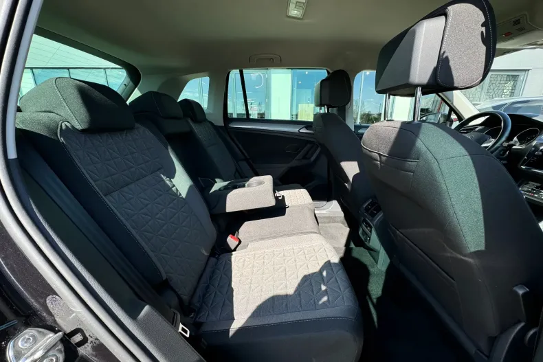 Volkswagen Tiguan din 2021 cu 136.070 km - oferta VOL148626 - foto 26