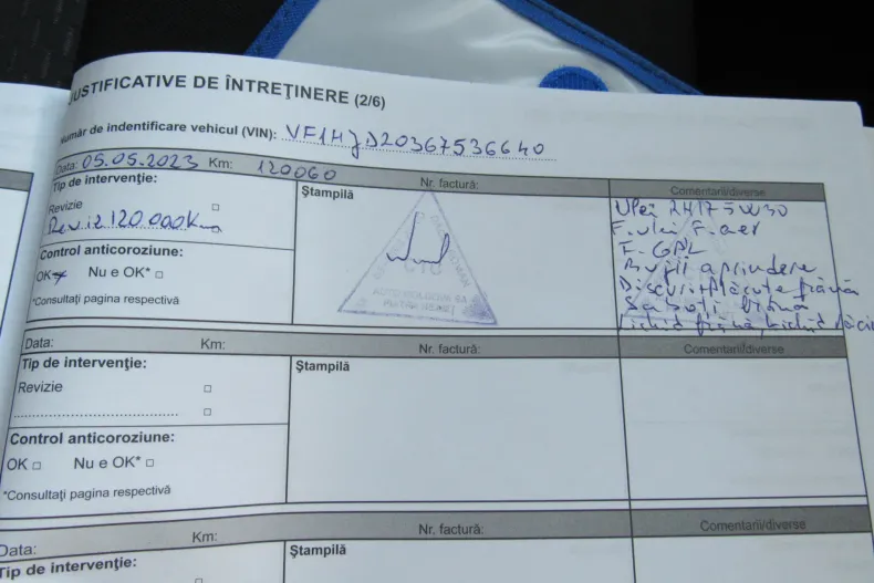 Dacia Duster din 2021 cu 151.000 km - oferta DAC148629 - foto 12