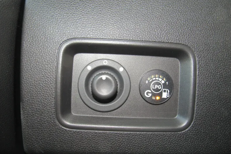 Dacia Duster din 2021 cu 151.000 km - oferta DAC148629 - foto 13