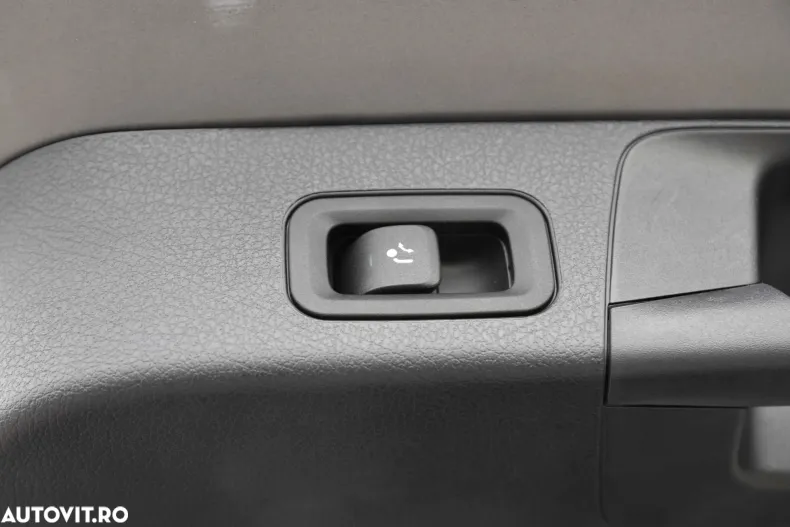 Mercedes-Benz GLB din 2021 cu 165.328 km - oferta MER148631 - foto 38