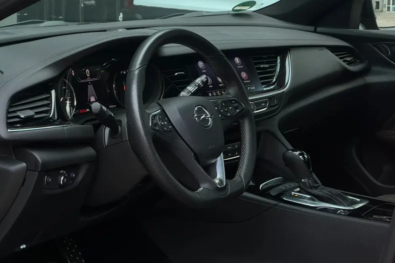 Opel Insignia din 2020 cu 70.000 km - oferta OPE148632 - foto 19