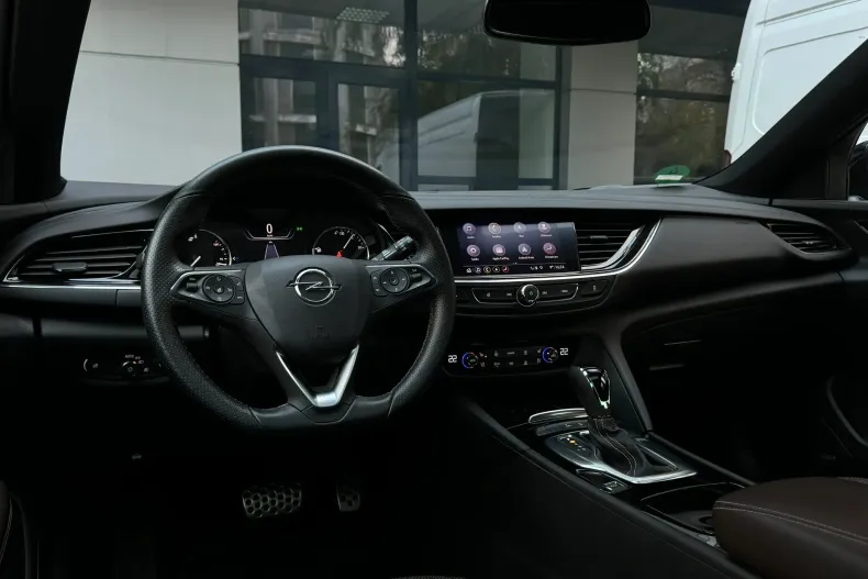 Opel Insignia din 2020 cu 70.000 km - oferta OPE148632 - foto 21