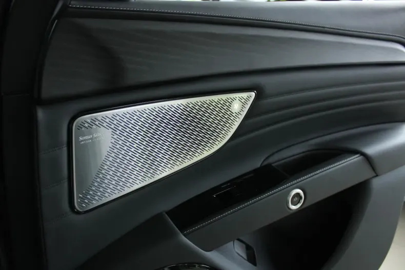 Maserati Grecale din 2023 cu 32.166 km - oferta MAS148646 - foto 14