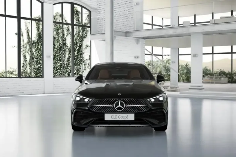 Mercedes-Benz CLE 200 din 2023 cu 10.790 km - oferta MER148654 - foto 3