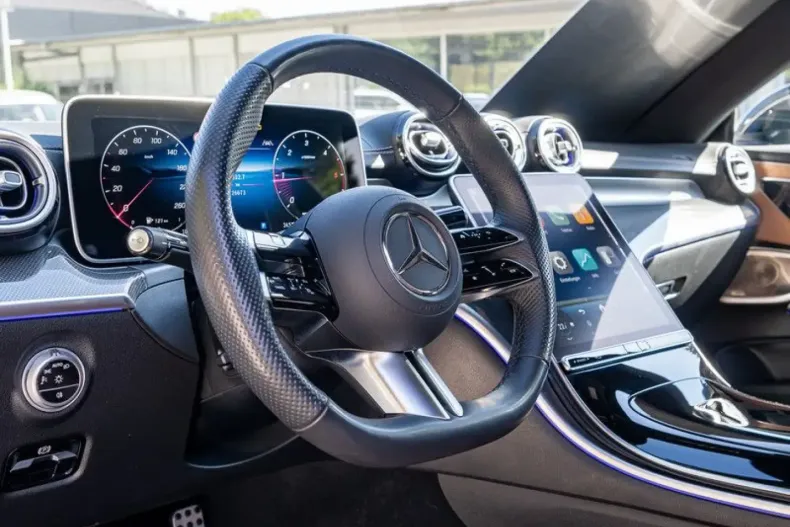 Mercedes-Benz CLE 220 din 2024 cu 26.670 km - oferta MER148677 - foto 14