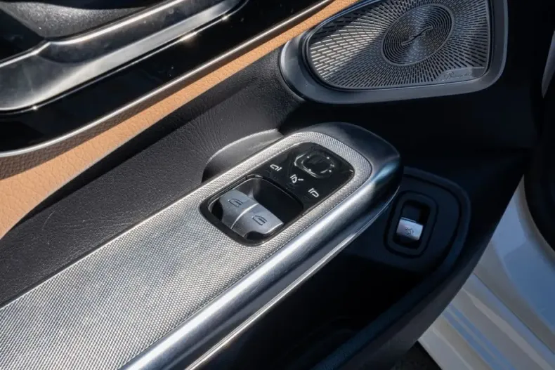 Mercedes-Benz CLE 220 din 2024 cu 26.670 km - oferta MER148677 - foto 16