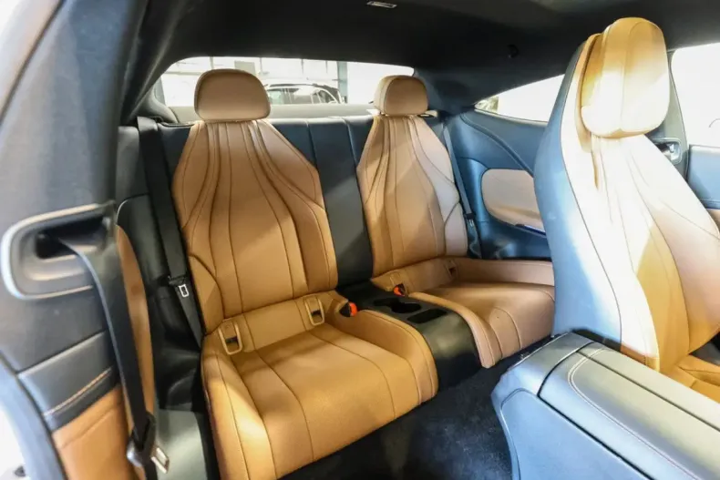 Mercedes-Benz CLE 220 din 2024 cu 24.097 km - oferta MER148681 - foto 4