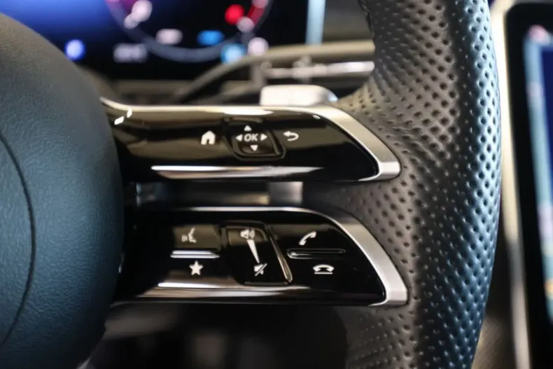 Mercedes-Benz CLE 220 din 2024 cu 24.097 km - oferta MER148681 - foto 13