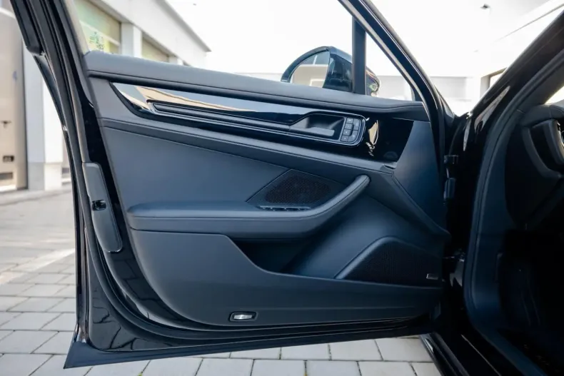 Porsche Panamera din 2025 cu 6.600 km - oferta POR148711 - foto 16