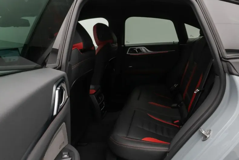 BMW i4 din 2024 cu 21.180 km - oferta BMW148718 - foto 21