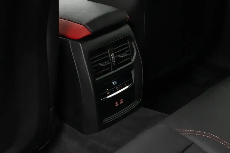 BMW i4 din 2024 cu 21.180 km - oferta BMW148718 - foto 24